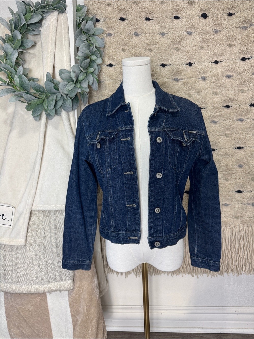 Squeeze by Stephen Hardy Dark Blue vintage  Denim Jean Jacket size M